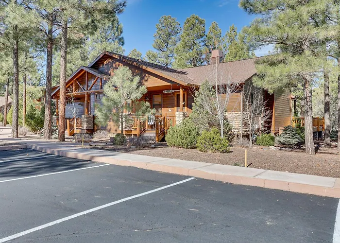 Rustic Retreat W/ Spacious Deck In Show Low! Show Low