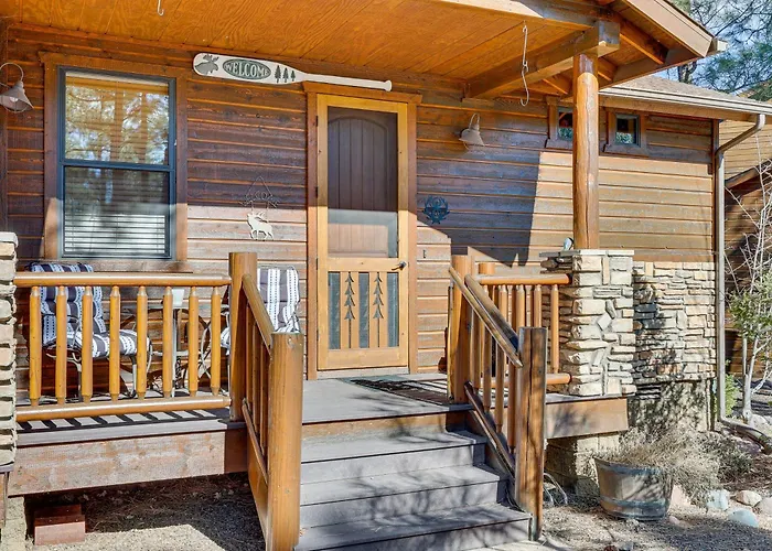 Rustic Retreat W/ Spacious Deck In Show Low! * Show Low